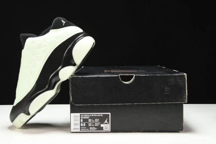 Hyperoad LOW (2021) JORDAN SINGLE'S DAY RETRO 13 AIR 0906